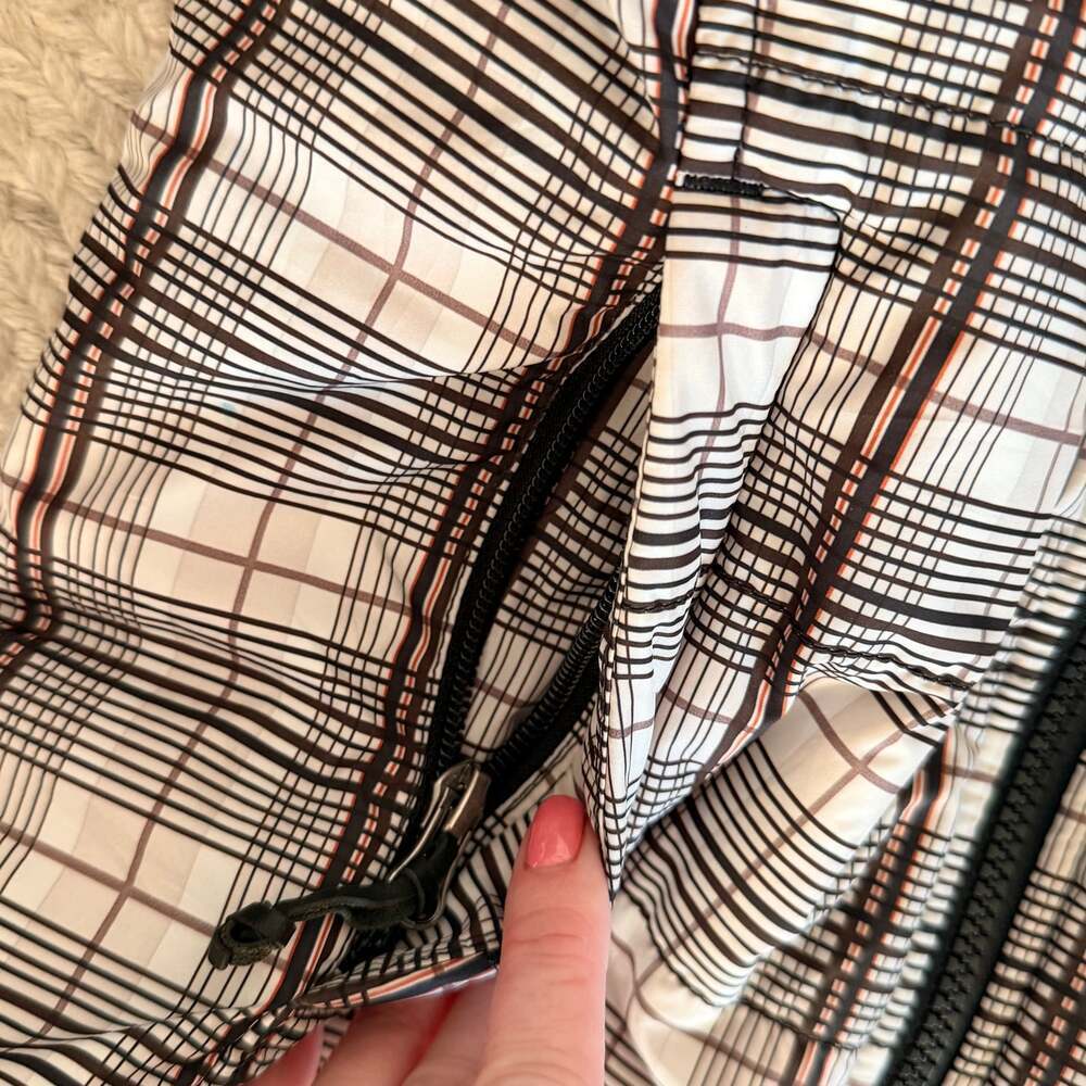 The North Face Brown Plaid Puffer Jacket XS - Picture 3 of 7
